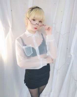 老公不在乎妻子的表现_720全集免费观看